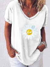 Load image into Gallery viewer, Daisy print T-shirt
