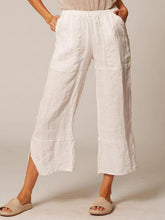 Load image into Gallery viewer, Mujer bolsillos de parche cintura elástica aberturas laterales pantalones casuales de algodón y lino
