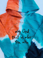 Load image into Gallery viewer, Mujeres Way Maker Milagreiro Promessa Keeper Luz na escuridão Meu Deus, é quem você é Sudadera con efecto tie-dye

