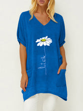 Load image into Gallery viewer, Women's printed cotton and linen V-neck T-shirt
