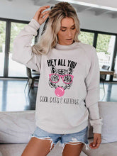 Load image into Gallery viewer, HEY ALL YOU COOL CATS &amp; KITTENS Moletom com estampa Tiger e óculos rosa
