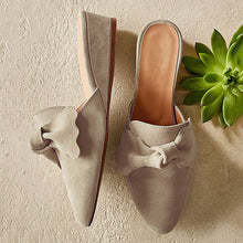 Load image into Gallery viewer, Women's Bow Wedge Sandals
