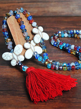 Load image into Gallery viewer, Colar de vidro multicolorido com pompom boho
