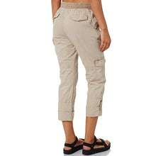 Load image into Gallery viewer, Calça cargo feminina cáqui com bolsos
