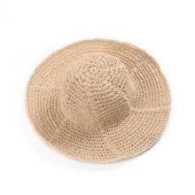 Load image into Gallery viewer, Wavy Plain Straw Hat for Women

