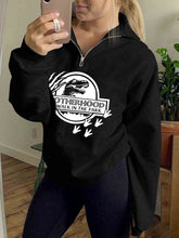 Load image into Gallery viewer, MOTHERHOOD IS A WALK IN THE PARK Moletom feminino com estampa garra de dinossauro

