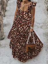 Load image into Gallery viewer, Saia Maxi com babados e saia praia com estampa de leopardo
