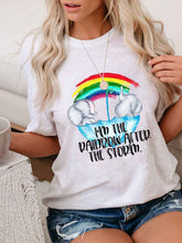 Load image into Gallery viewer, Camiseta feminina de manga curta com estampa de elefante

