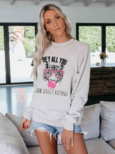 Load image into Gallery viewer, HEY ALL YOU COOL CATS &amp; KITTENS Moletom com estampa Tiger e óculos rosa
