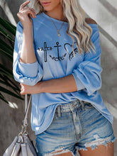 Load image into Gallery viewer, Camiseta de manga larga Faith Hope Love
