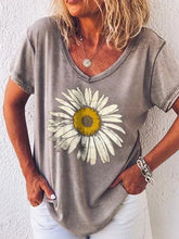 Load image into Gallery viewer, Casual short sleeve dog print t-shirt for women
