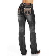 Load image into Gallery viewer, Jeans feminino desbotado com strass bootcut - azul claro
