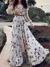 Load image into Gallery viewer, Vestido bohemio de dos piezas con estampado de mariposas
