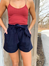 Load image into Gallery viewer, Women's lace-up cotton and linen shorts
