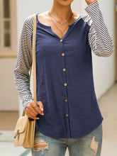Load image into Gallery viewer, Women's Striped Single Breasted Cardigan
