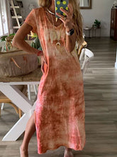 Load image into Gallery viewer, Vestido largo estampado com amplo decote em V
