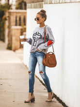 Load image into Gallery viewer, Moletom feminino amor cruz
