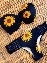 Load image into Gallery viewer, Traje de baño dividido sexy con estampado de girasol para mujer
