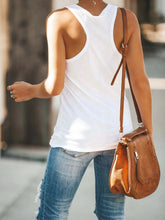 Load image into Gallery viewer, Camiseta sin mangas para mujer Every Great Mom Says The F Word
