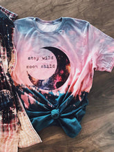 Load image into Gallery viewer, Camiseta feminina de manga curta tie-dye Moon Stay Wild Moon
