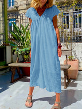 Load image into Gallery viewer, Vestido de manga corta con cuello en V de color liso
