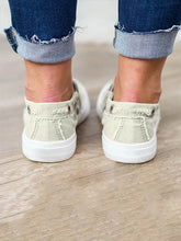 Load image into Gallery viewer, Canvas casual shoes for women
