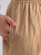 Load image into Gallery viewer, Solid Color High Waist Pocket Pocket Shorts
