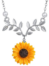 Load image into Gallery viewer, Sunflower Pearl Leaf Pendat Necklace
