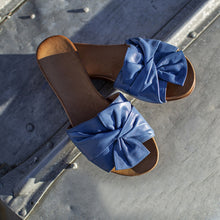 Load image into Gallery viewer, Women's Summer Bow Sandals

