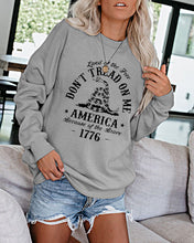 Load image into Gallery viewer, Don't Tread On Me American Pride Flag Sudadera
