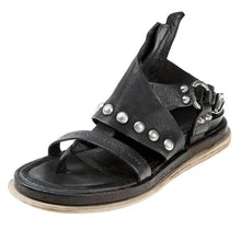 Load image into Gallery viewer, Woman's sandals in artificial leather with platform
