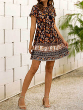 Load image into Gallery viewer, Vestido boho floral con estampado de verano
