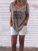 Load image into Gallery viewer, JESUS É MINHA ÂNCORA PARA MINHA ALMA Camiseta de manga curta
