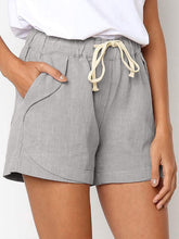 Load image into Gallery viewer, Shorts casuais femininos de algodão e linho com cordão elástico
