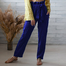 Load image into Gallery viewer, Light linen pants with laces
