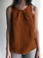 Load image into Gallery viewer, Women's Round Neck Cotton and Linen Sleeveless Cardigan
