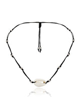 Load image into Gallery viewer, Collar de concha mujer vintage

