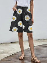 Load image into Gallery viewer, Shorts de mujer de algodón y lino de talla grande con estampado de margaritas
