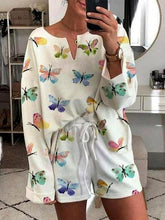 Load image into Gallery viewer, Butterfly Print V Neck Long Sleeve Pants Set
