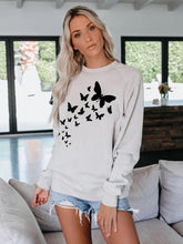 Load image into Gallery viewer, Mariposa white long sleeve sweatshirt
