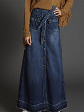 Load image into Gallery viewer, Saia jeans feminina com botões na frente
