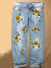 Load image into Gallery viewer, Vaqueros rectos con estampado de margaritas para mujer

