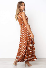 Load image into Gallery viewer, Vestido irregular sin mangas con cuello en V y lunares bohemios
