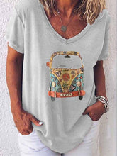 Load image into Gallery viewer, Camiseta estampada com decote em V
