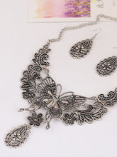 Load image into Gallery viewer, Conjunto de cadena de clavícula mariposa patrón étnico vintage
