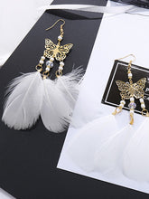Load image into Gallery viewer, Pendientes de plumas de perlas bohemias vintage
