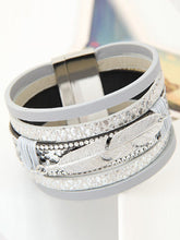 Load image into Gallery viewer, Women Metal Leaf Feather Special Extra Large Multilayer Leather Magnet Bracelet Buckle
