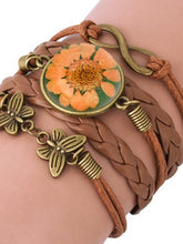 Load image into Gallery viewer, Woven daisy leather bracelet in vintage epoxy resin
