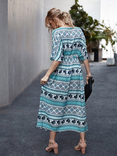 Load image into Gallery viewer, Vestidos sueltos con cuello en V y estampado floral bohemio
