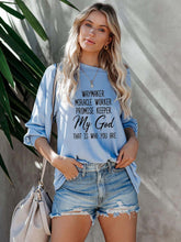 Load image into Gallery viewer, T-shirt Faith Off Shoulder com letras Way Maker para mulheres
